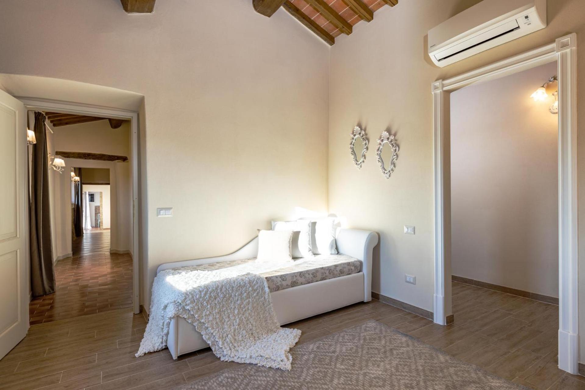 Gorgeous Villa Peccioli, With Private Pool, Ac, Wifi Legoli Kültér fotó
